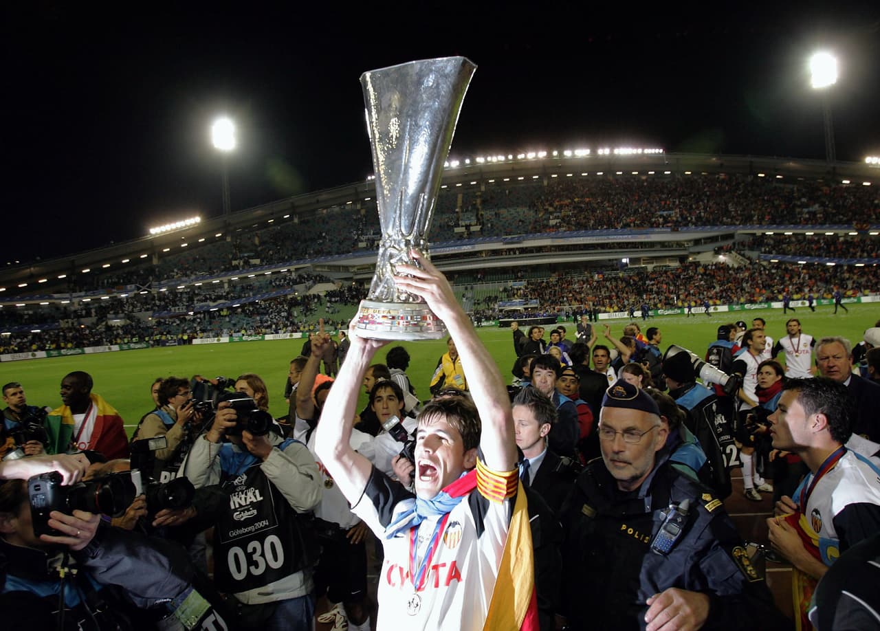 2004 - Valencia C.F.: Valencia C.F. 2-1 F.C. Porto ( Stade Louis II, Mónaco)