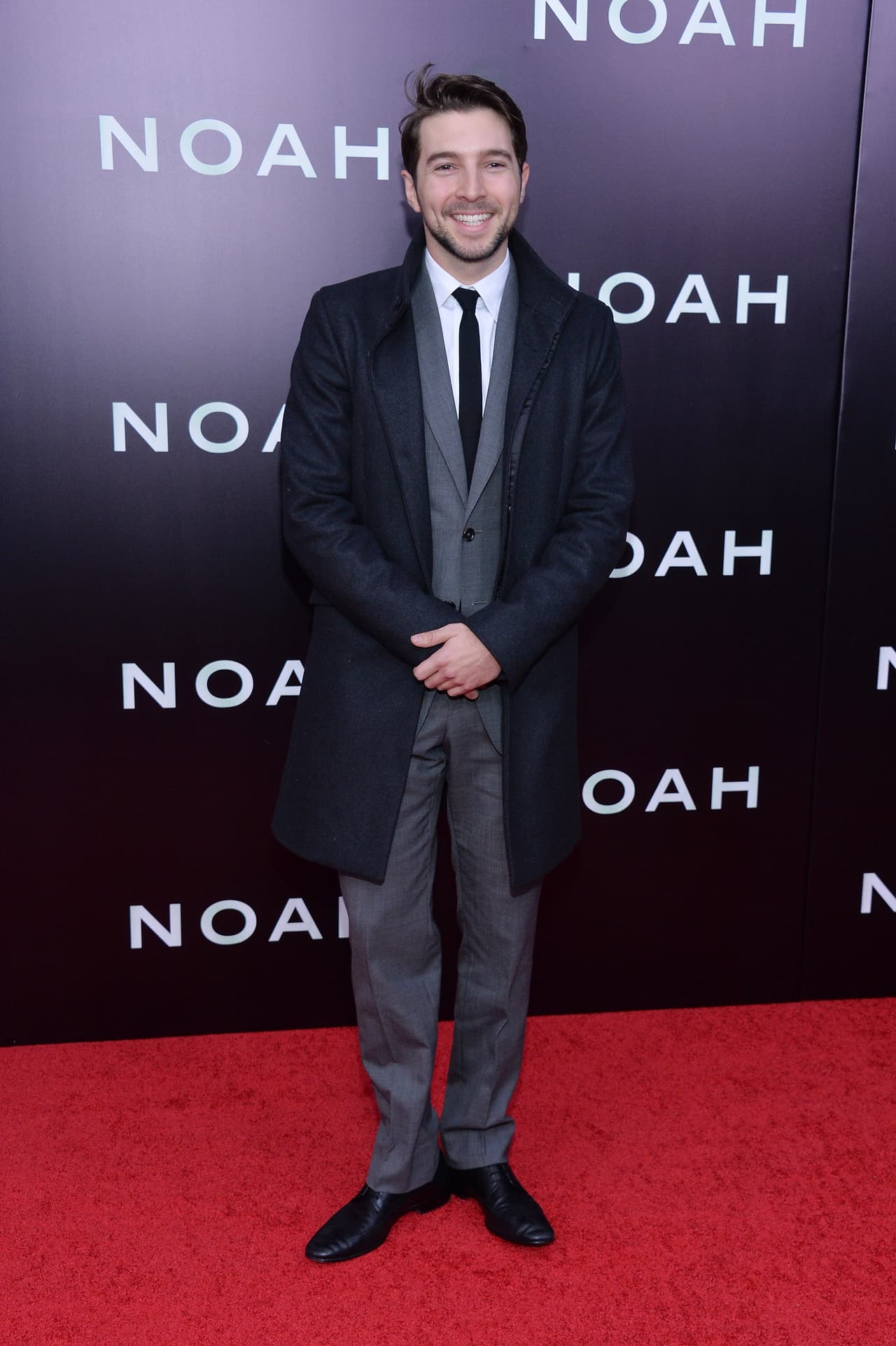 "Curiosamente", Roberto también fue al estreno de 'Noah', película donde actúa Emma.