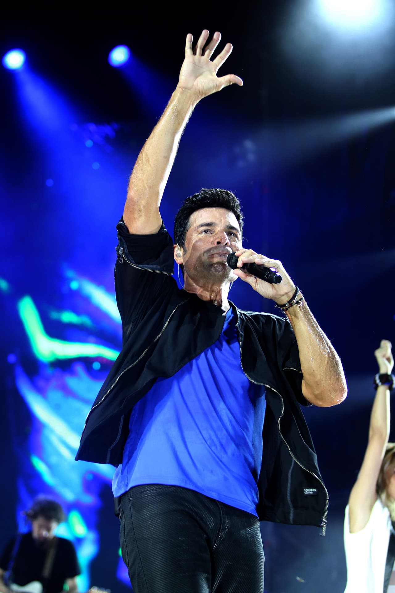 Chayanne también tuvo un gran año con sus conciertos, pues de acuerdo con Billboard tuvo ingresos por $18,208,592 millones de dólares con sus presentaciones.