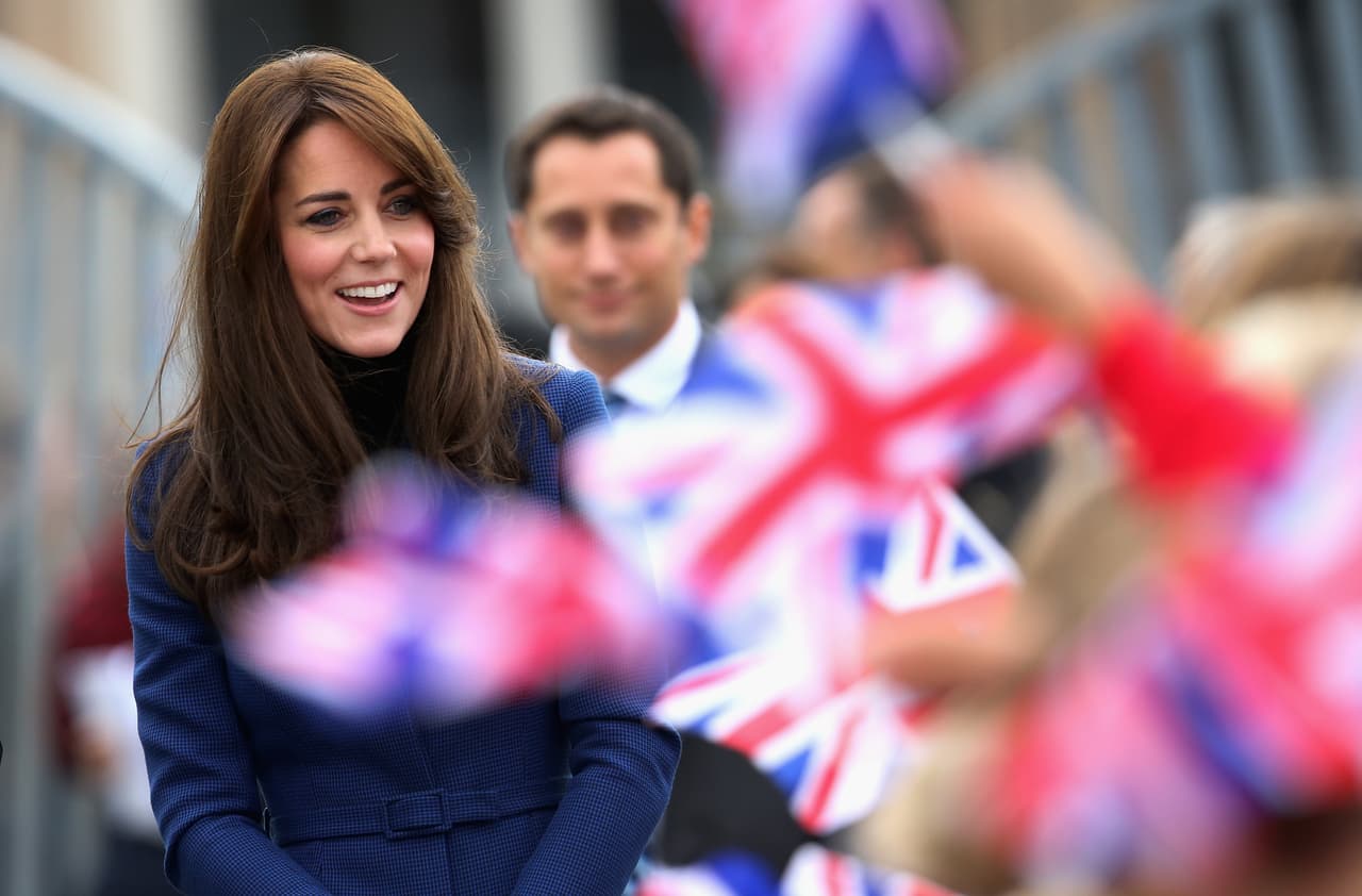 Cientos de personas los saludaban por las calles de Dundee.