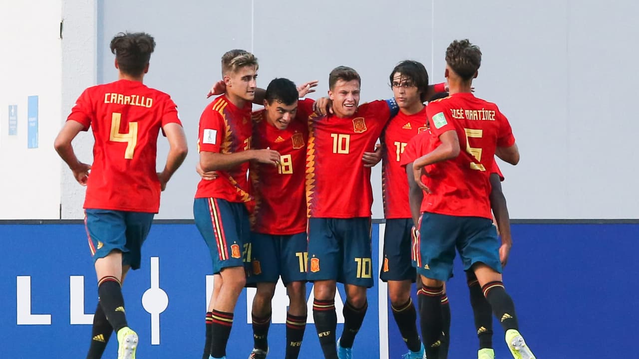 Japón 0-2 México; España 2-1 Senegal; Brasil 3-2 Chile; Francia 4-0 Australia.