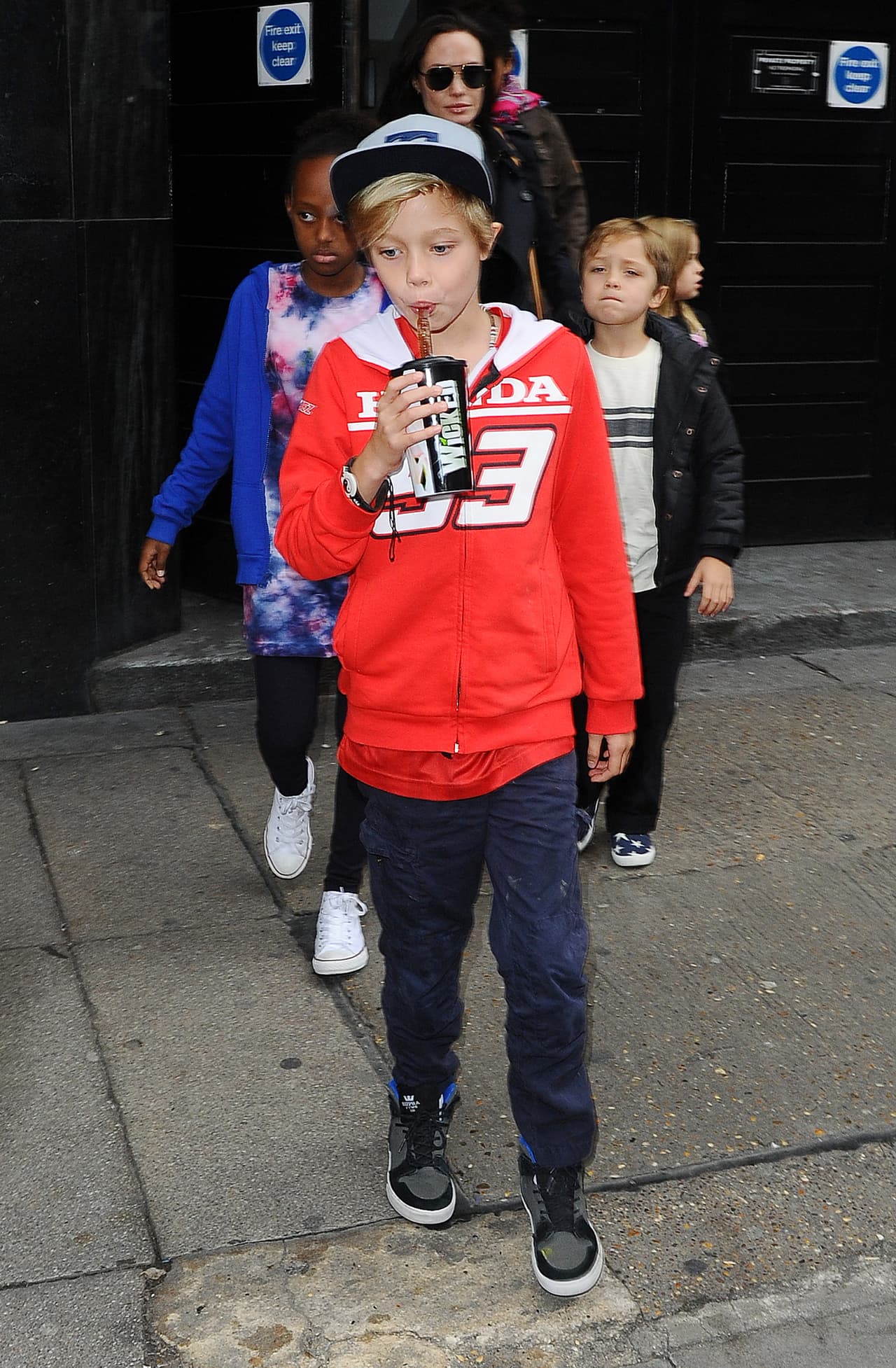 Shiloh iba hasta adelante.