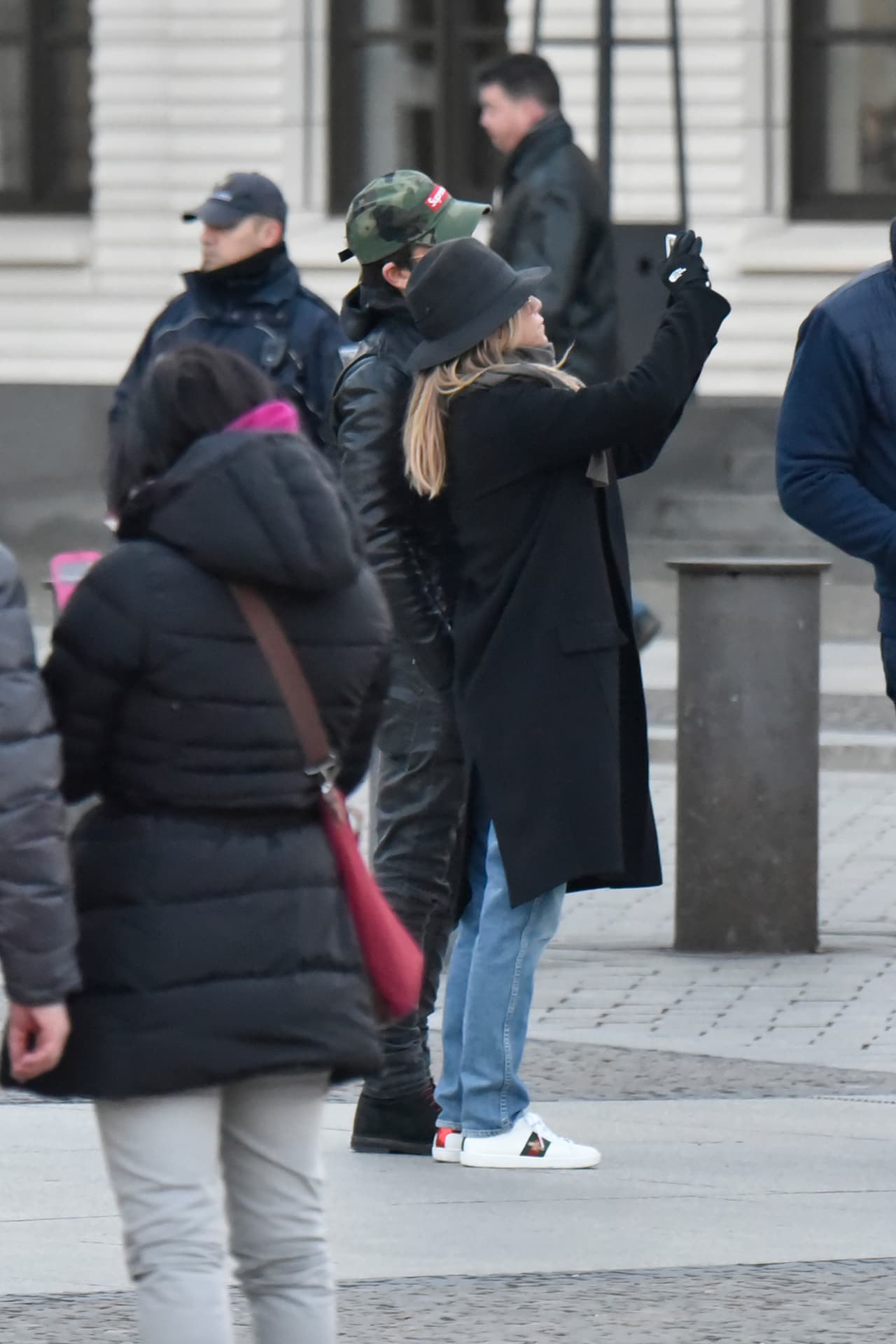 Jen tomó algunas fotos.