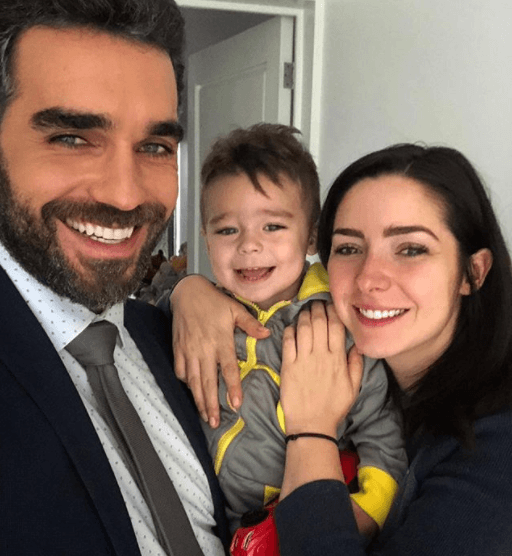 “Mejor nos esperamos para el hermanito para poder bailar, tomar y brincar en la boda”, aseguró Ariadne.