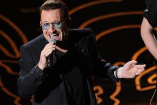 U2 alista una gira de conciertos para 2015