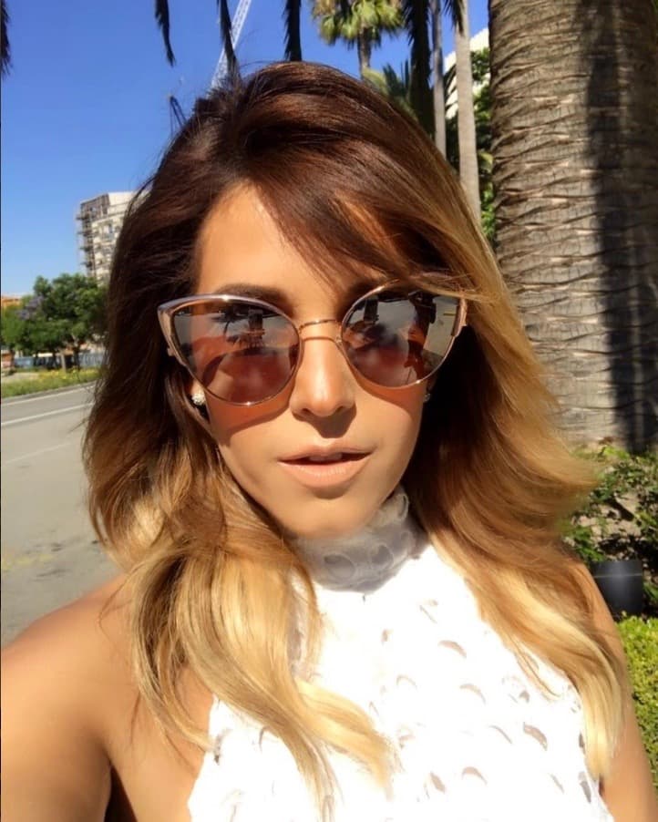 Durante el verano, la bella
<b><a href="http://www.univision.com/temas/erika-reyna">Erika Reyna</a></b> nunca sale de casa sin sus lentes de sol.