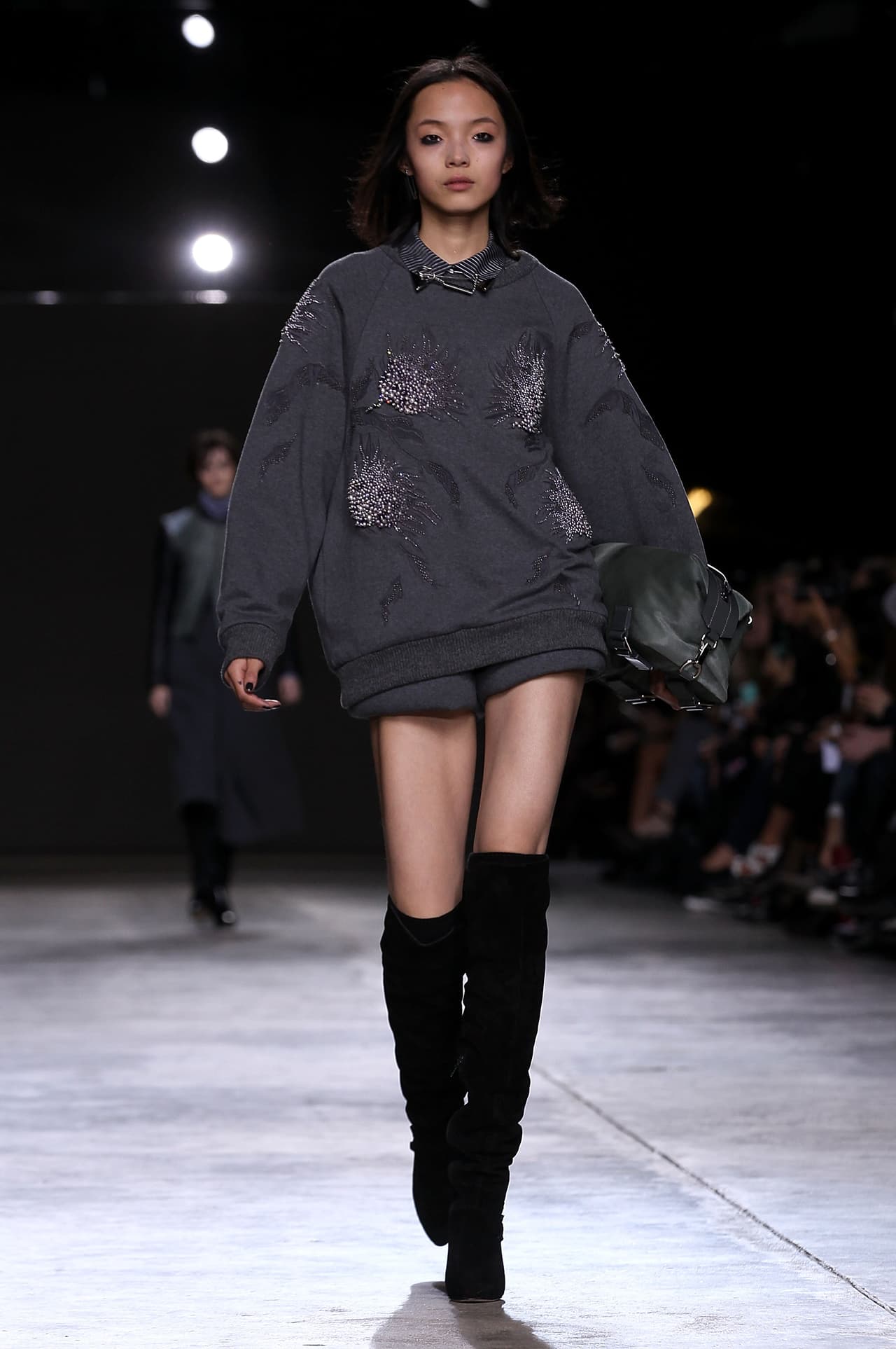 Hay lisas, estampadas, o con detalles en pedrería.