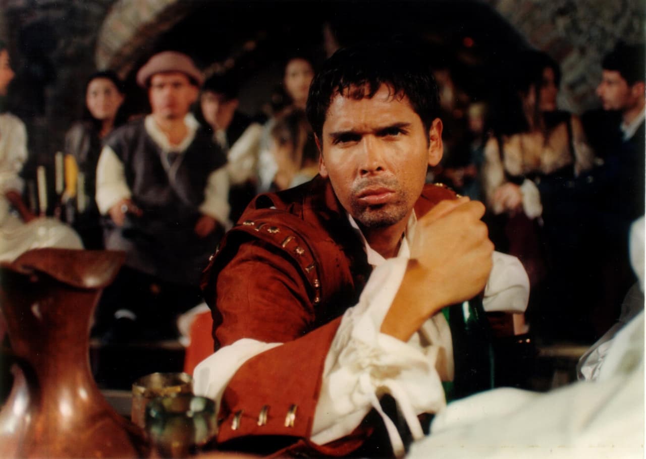 No fue fácil para este actor salir de sus adicciones pues tuvo tres recaídas pero gracias al apoyo de su familia logró recuperar su vida.