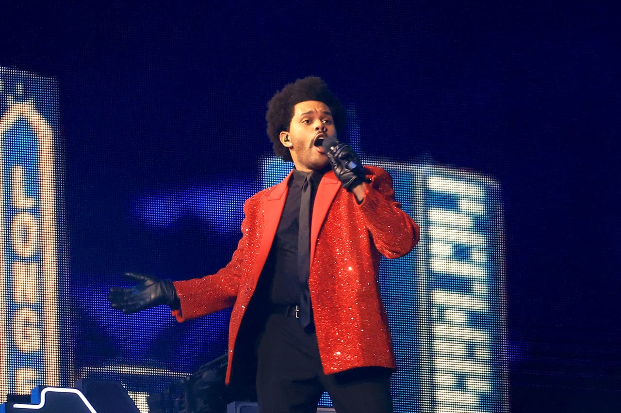 The Weeknd había adelantado que quería hacer "una experiencia cinematográfica con el Super Bowl".