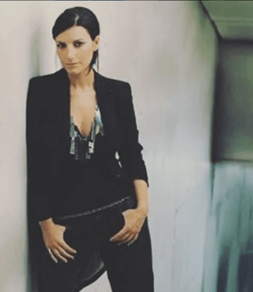 Ella está probando con nuevas pistas, ritmos más diversos y claro, sin perder la escencia de esa mujer con una de las voces más privilegiadas de la música.