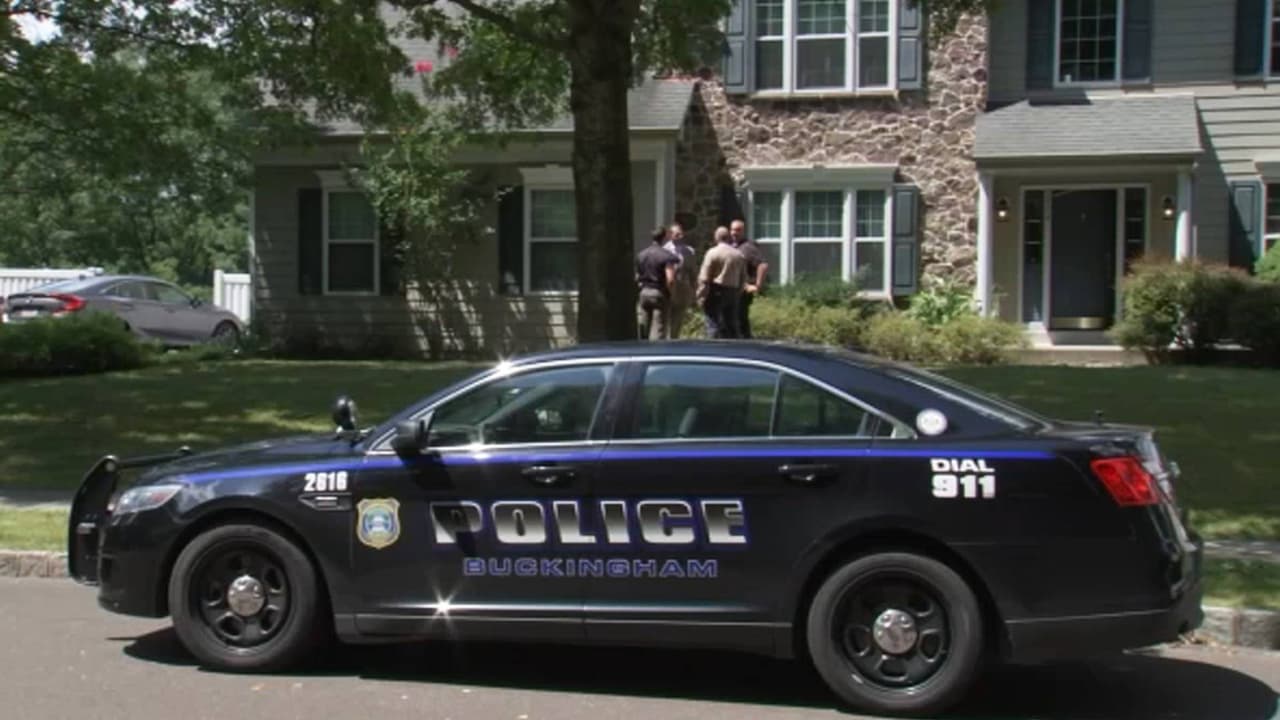 Investigan el hallazgo de los cuerpos de tres personas de una misma familia en Buckingham