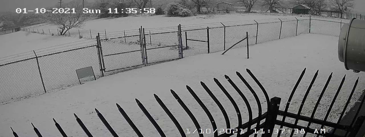 Una cámara de Noticias 23 captó esta imagen en la ciudad de Weatherford durante esta mañana.
<br>