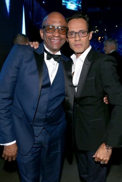 Una vez bajaban del escenario y durante la alfombra verde, se dieron la tarea de abrazarse, tomarse una que otra selfie y echarse uno que otro cuentito. ¡Y lo captamos todo!