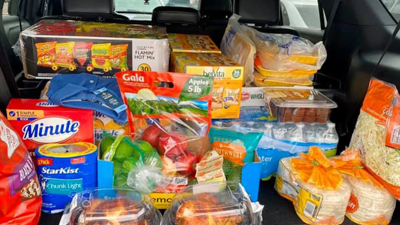 Sanddra Alba compartió esta fotografía e indica: "Sams tiene casi de todo. Haces fila pero camina rápido, no esperé ni 10 minutos y adentro normal".