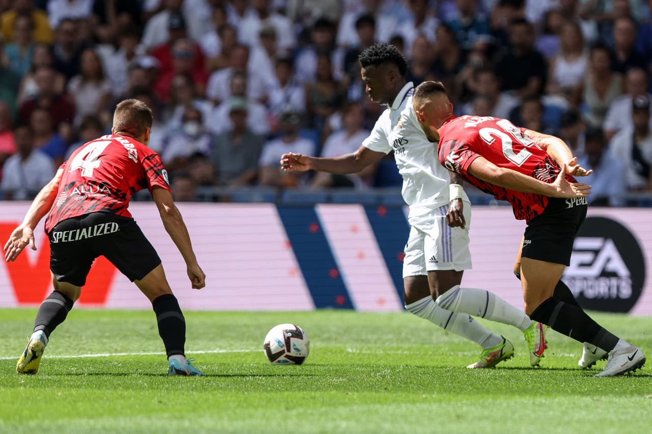 Mallorca se fue al frente con un gol de Vedat Muriqi, pero Real Madrid le dio la vuelta con tantos de Federico Valverde, Vinucius Junior, Rodrygi y Antonio Rudiger.