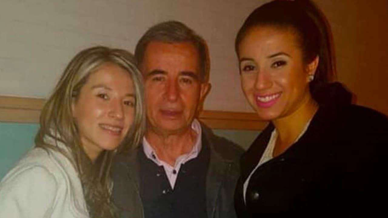 <b>Paola Monroy:</b> Productora y Editora de Asignaciones
<br>“Glauco José Monroy, al que siempre cuida de mi“.