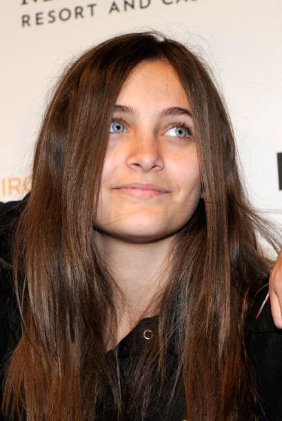 "Siempre nos dijo que cuando joven nunca tuvo una niñez realmente, porque siempre estaba atorado en el estudio mientras los otros niños jugaban, y él no quería eso para nosotros". _____________________________________ Mira la entrevista de Oprah y Paris Jackson en la parte inferior de la galería de fotos.