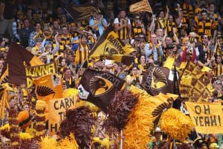 Aficionada del rugby se desnuda al ver campeón a su equipo