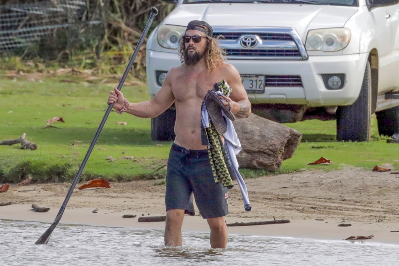 El actor de 'Dune' en su tierra natal de vacacciones.