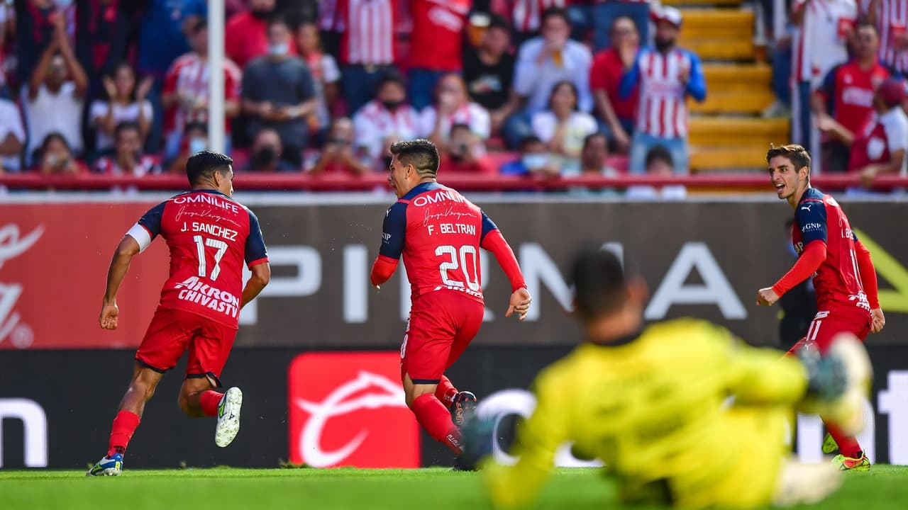 ¡Rayos, 15 años sin ‘victoria’! Chivas y su hegemonía en casa de Necaxa