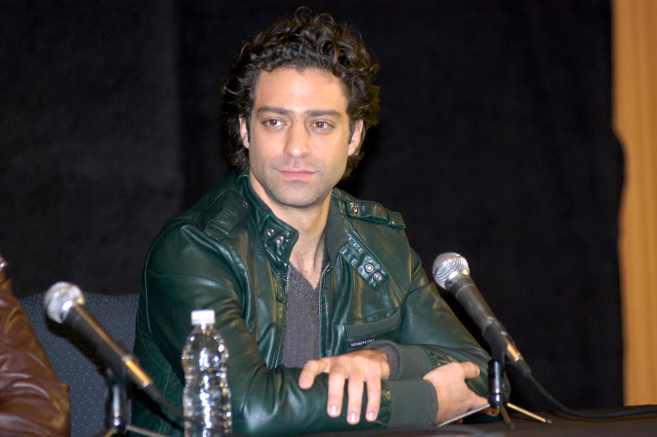 Con el tema 'Y llegaste tú', Ari Borovoy cantó con Banda El Recodo en 2005.