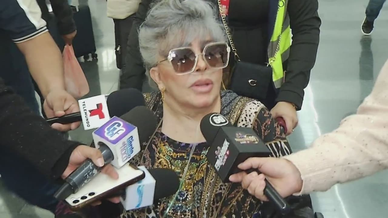 Verónica Castro reaparece en silla de ruedas, con oxígeno y aclarando escándalos