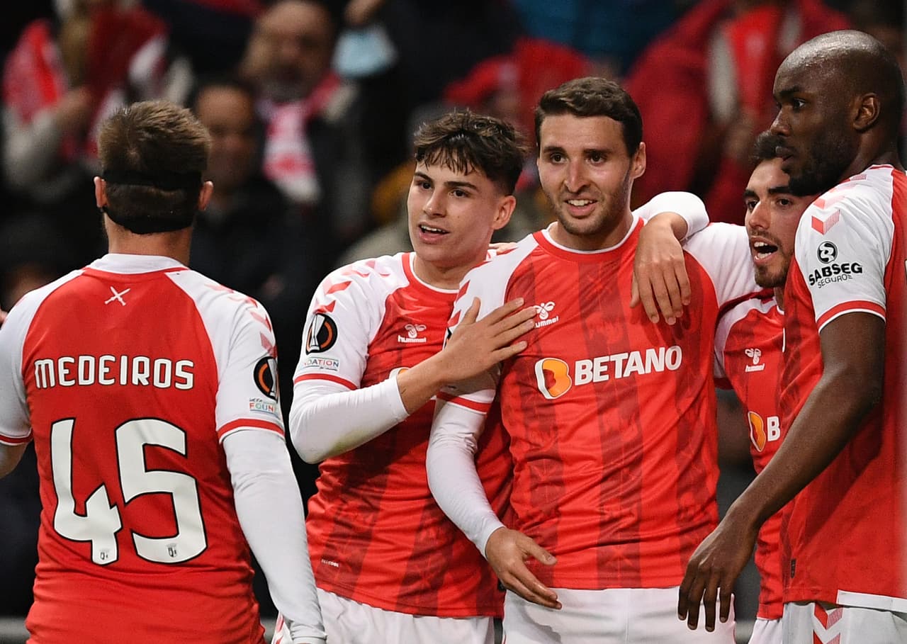 En Londres, los Hammers y Lyon igualaron y dejaron todo para el partido de vuelta, mientras que en Portugal, el Braga venció al Rangers de Escocia.