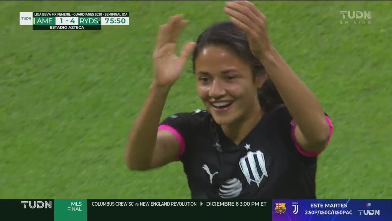 ¡Tiro libre espectacular! Rebeca Bernal incrementa la ventaja 4-1