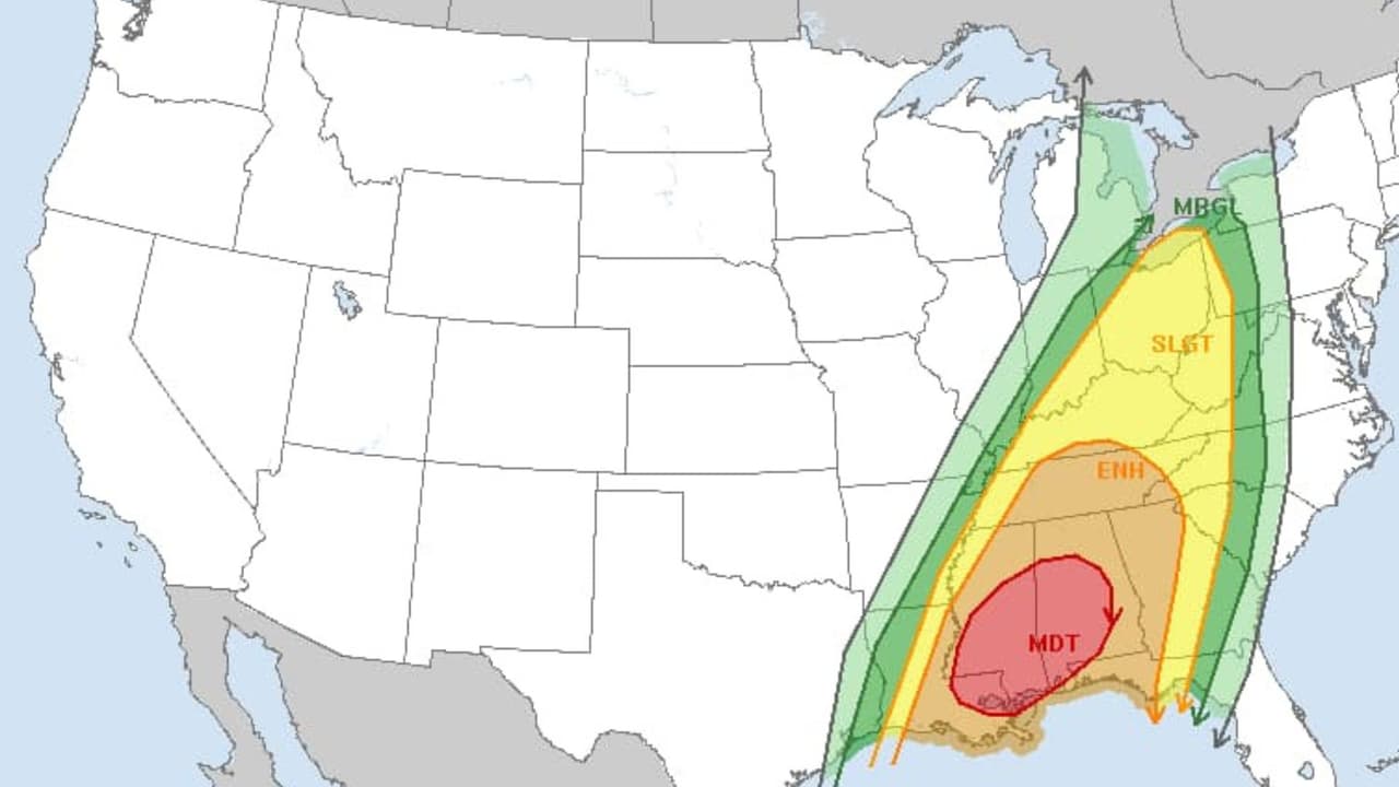 Tormentas severas y posibles tornados: advierten de condiciones del tiempo en Metro Atlanta