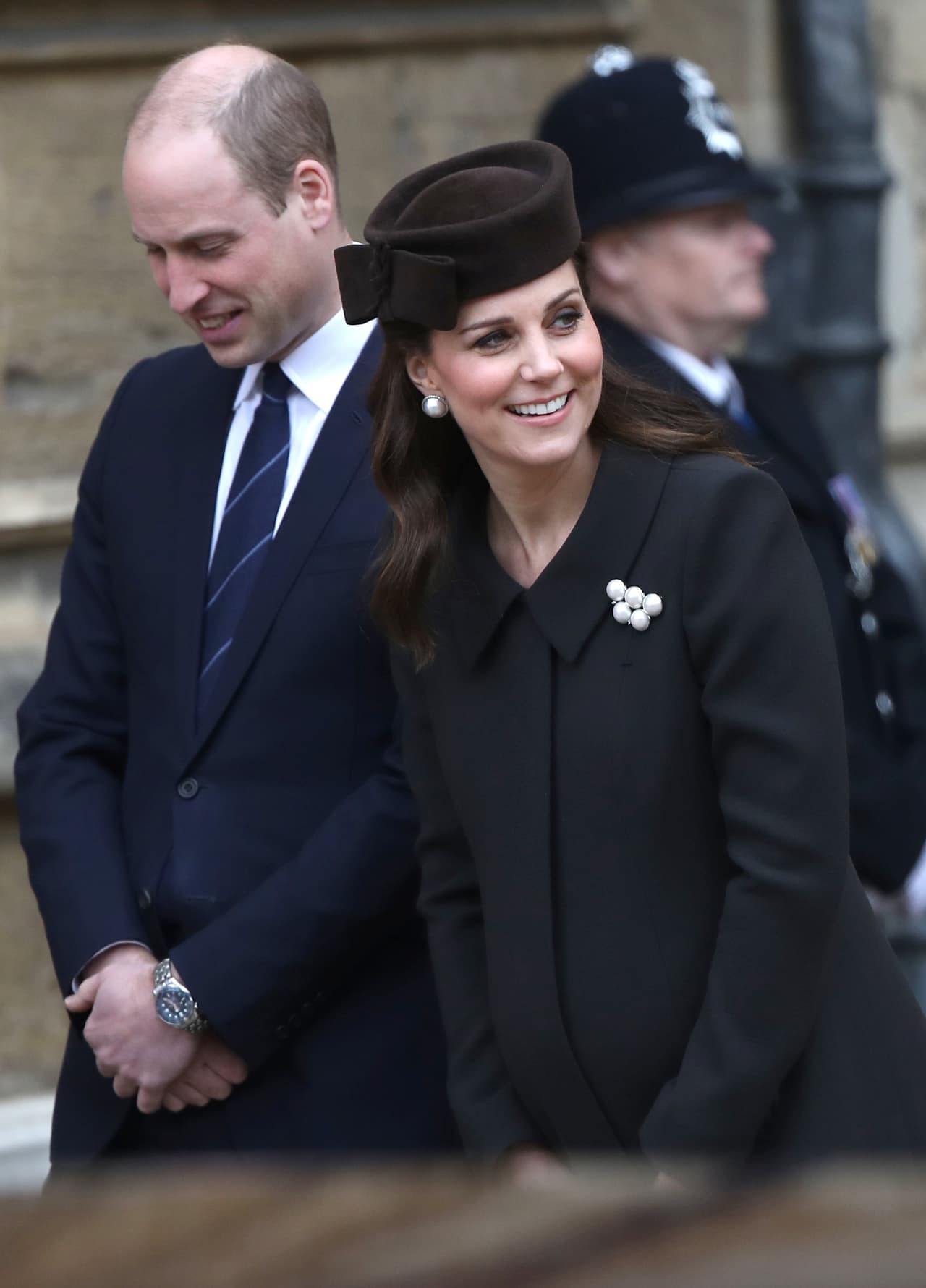 El tercer hijo del príncipe William y Kate Middleton está a nada de nacer y la realeza británica ya está lista para recibirlo siguiendo meticulosamente cada protocolo del Palacio de Buckingham.