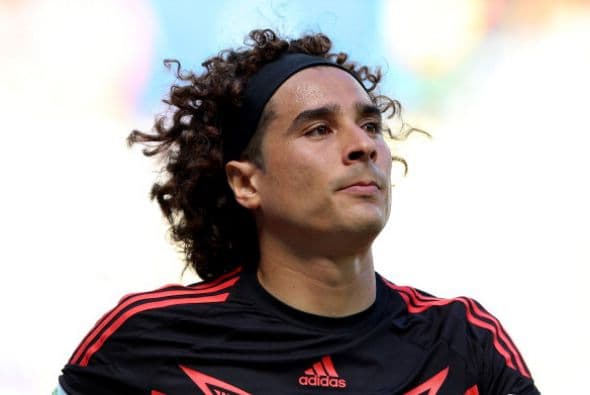 4. GUILLERMO OCHOA. El guardameta mexicano vale un 64.9% más después del Mundial. Pasó de los 5 millones de dólares a los 8.2 millones.