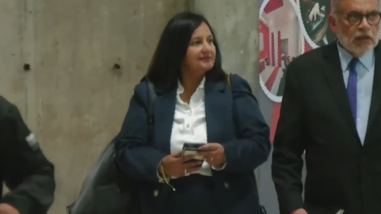 ¿Dinorah Figuera regresa a Venezuela para negociar un nuevo Consejo Nacional Electoral?