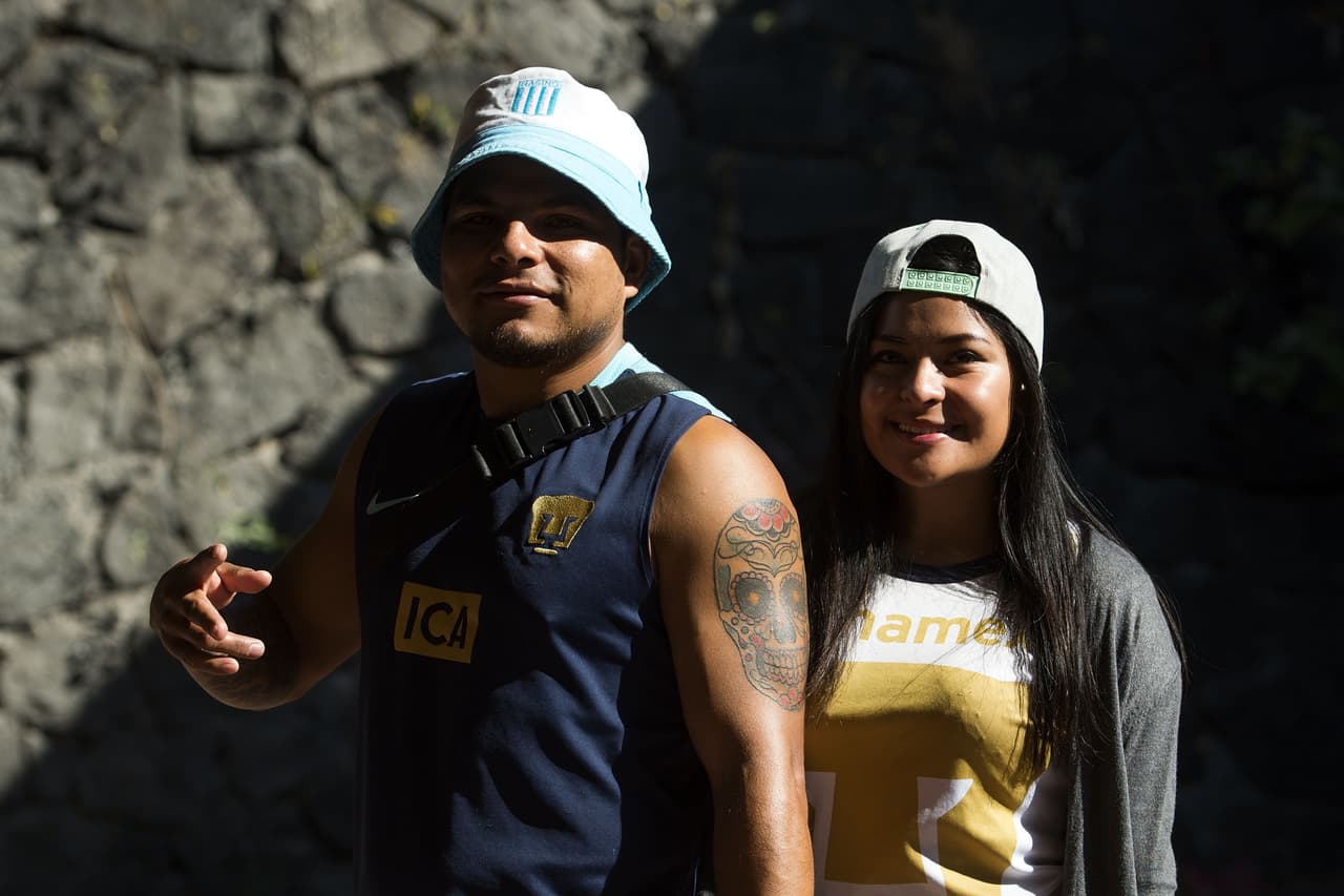 Los fanáticos de Pumas UNAM y América llegaron al estadio de Ciudad Universitaria con su colorido y alegría para una nueva edición del Clásico Capitalino en la Jornada 7 del Clausura 2019 en la Liga MX.