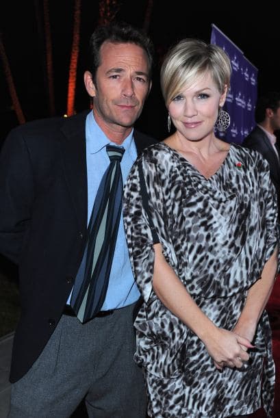 Luke y Jennie en otro reencuentro en los 2000. El actor volvió a salir en televisión en shows como 'Oz' y 'Jeremiah'.