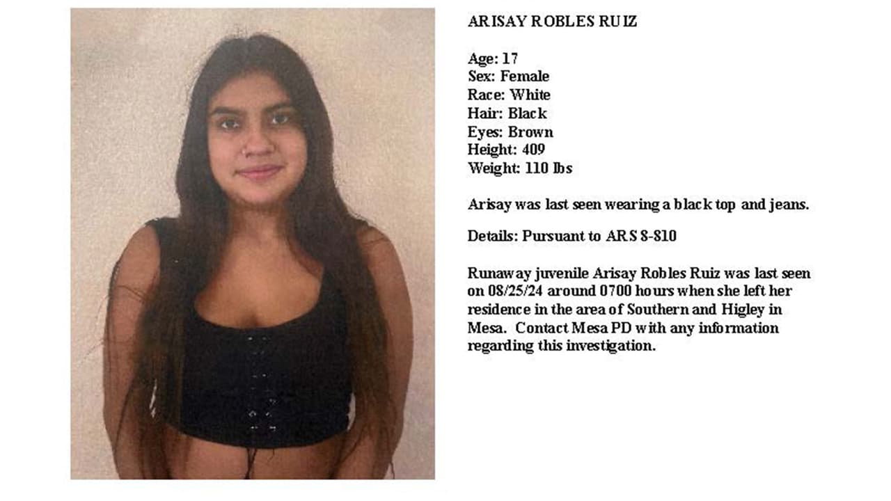 <b>Arisay Robles Ruiz,</b> de 17 años, es una mujer blanca de cabello negro y ojos marrones. Mide 4 pies 9 pulgadas de alto y pesa 110 libras. Arisay fue vista por última vez con una camiseta negra y jeans.