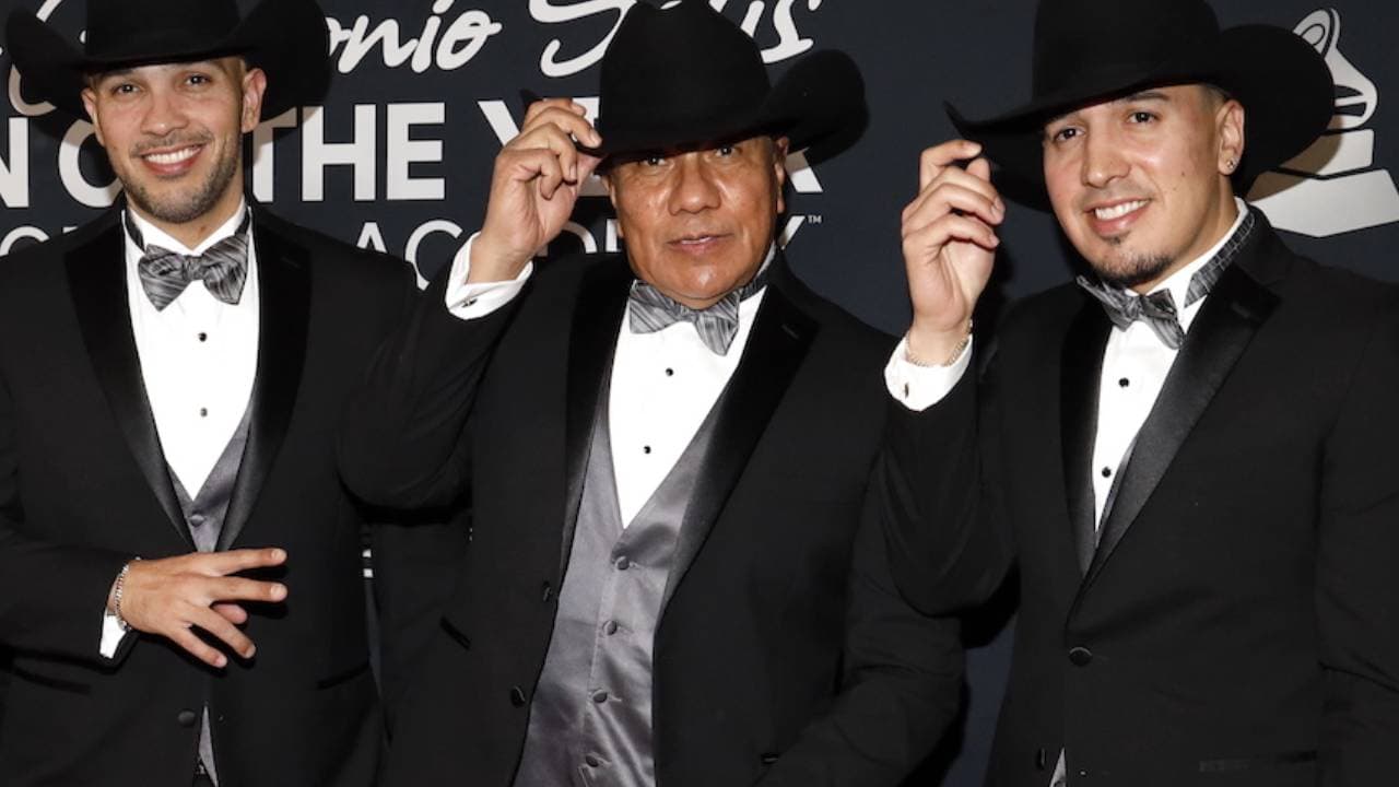 Esta es la condición con la que Bronco podría colaborar con jóvenes del regional mexicano