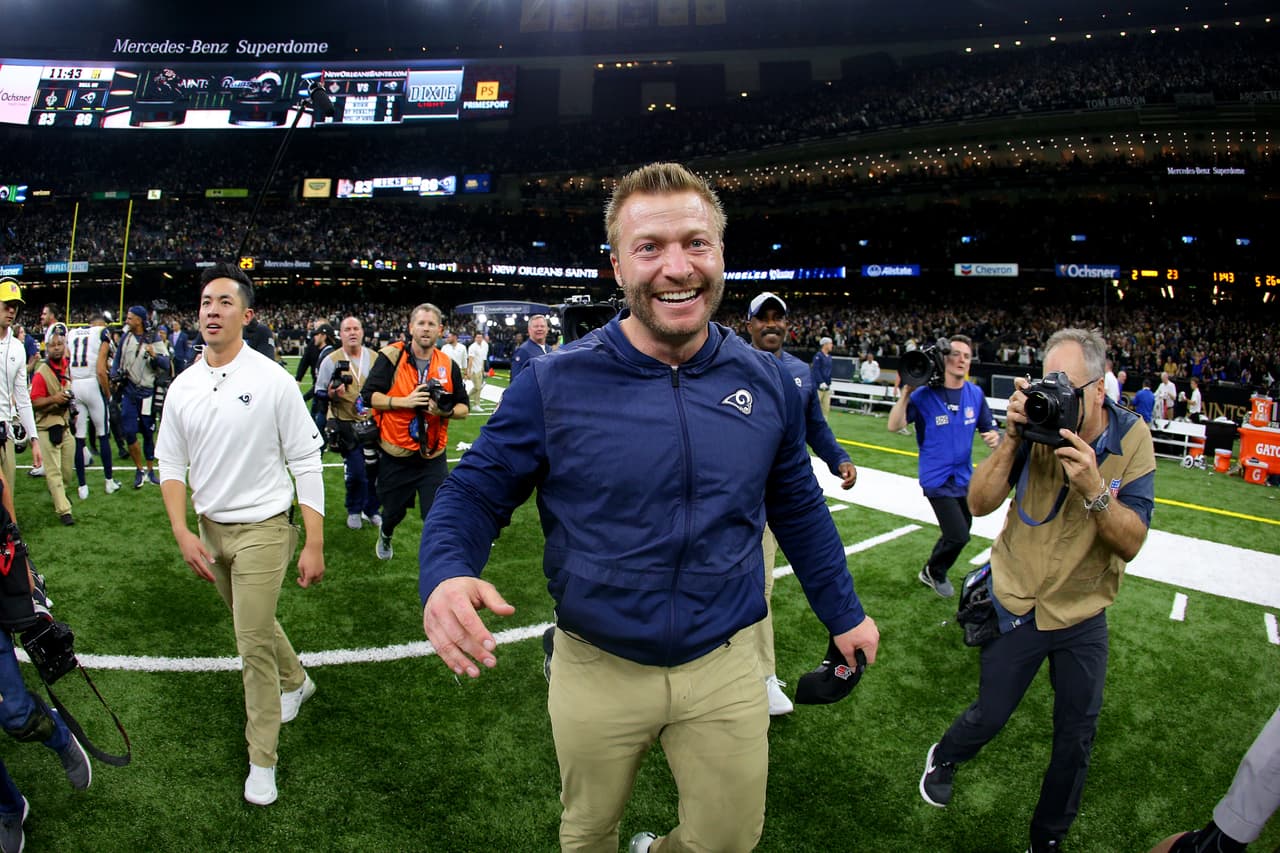 Sean McVay se convierte en el el coach más joven en llegar al Super Bowl con 33 años de edad.