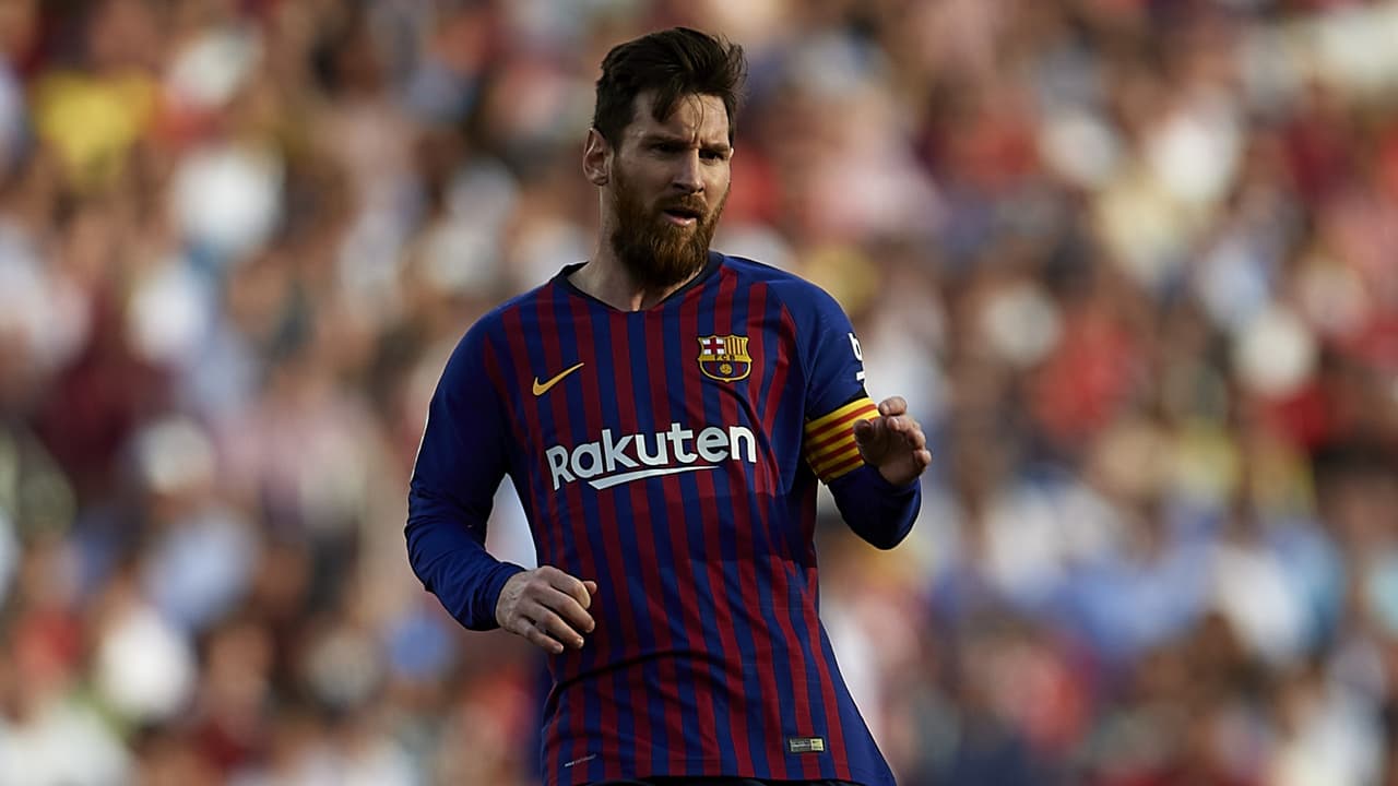 ¡Gato histórico! Benzema iguala marca de CR7 con su hat-trick