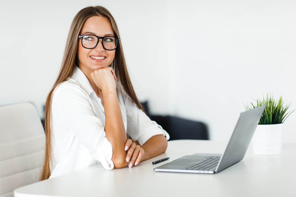 Los movimientos planetarios actuales favorecen tu versatilidad e intuición escorpiónida y te lanzan a proyectos prometedores.