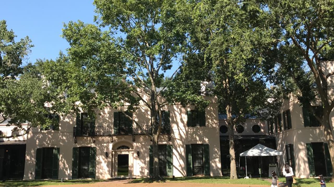 Dentro de la casa de Miss Hogg se pueden encontrar muebles de hace 400 años.