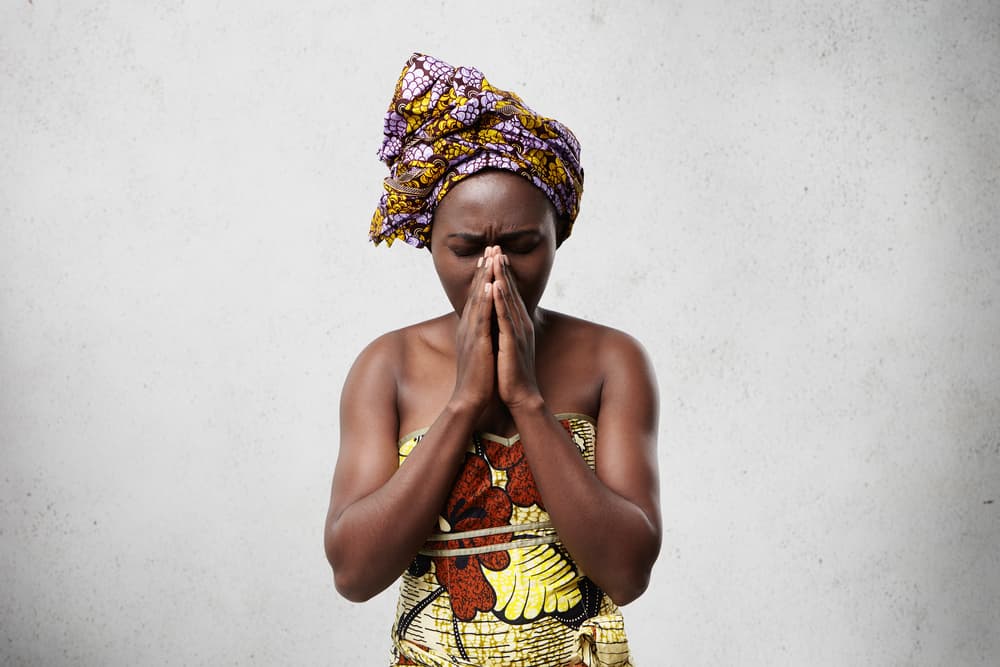 La historia de Shangó se remonta cuando llegó en un momento trascendental de Yoruba, donde las personas se habían olvidado de las enseñanzas de Dios. Shangó fue enviado con su hermano gemelo por Oloddumare para limpiar a la sociedad y para que el pueblo siguiera nuevamente una vida pura y las enseñanzas del Dios único.