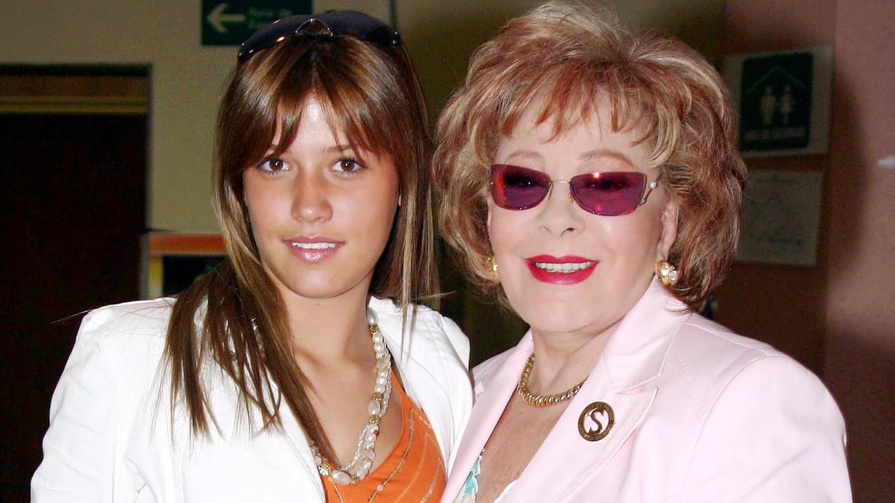 ¡Su ángel de la guarda! Michelle Salas habló de su bisabuela Silvia Pinal