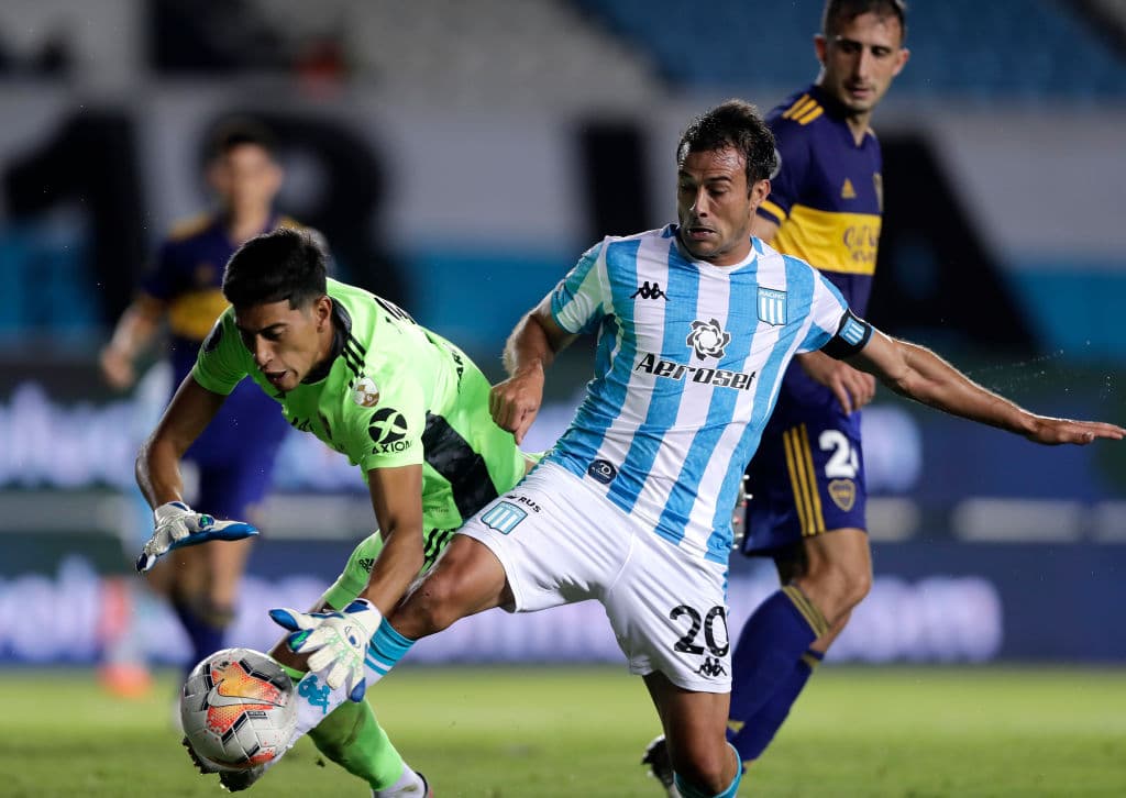 Racing se impone 1-0 en casa a Boca y toman una ligera ventaja en los cuartos de final de la Copa Libertadores.