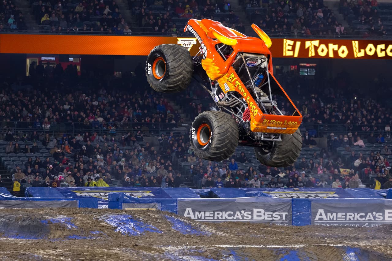 Reglas Oficiales: Monster Jam Watch and Win