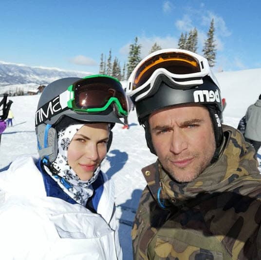 Ambos son felices juntos y su matrimonio va tan bien que ya piensan en tener hijos.