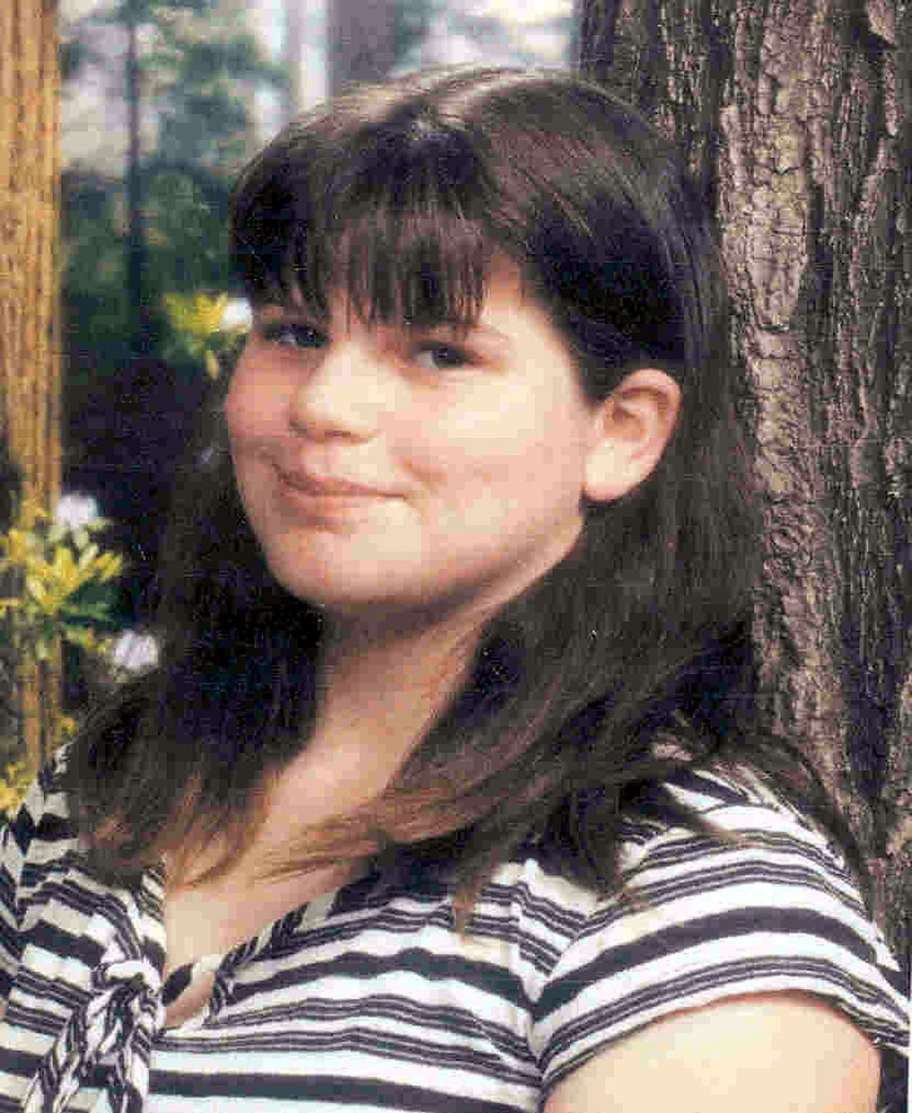 <b>Sarah Michelle Lunde, 13 años.</b> Un delincuente sexual registrado confesó haber matado a Lunde. Declaró que tuvo una discusión con la niña y que por eso la asfixió hasta la muerte en su casa en el condado de Hillsborough. Sarah Lunde estuvo desaparecida una semana, en abril de 2005. David Lee Onstott, de 36 años, fue arrestado y acusado de asesinato en primer grado. En 2008, un jurado de Tampa lo halló culpable y lo condenó a cadena perpetua.