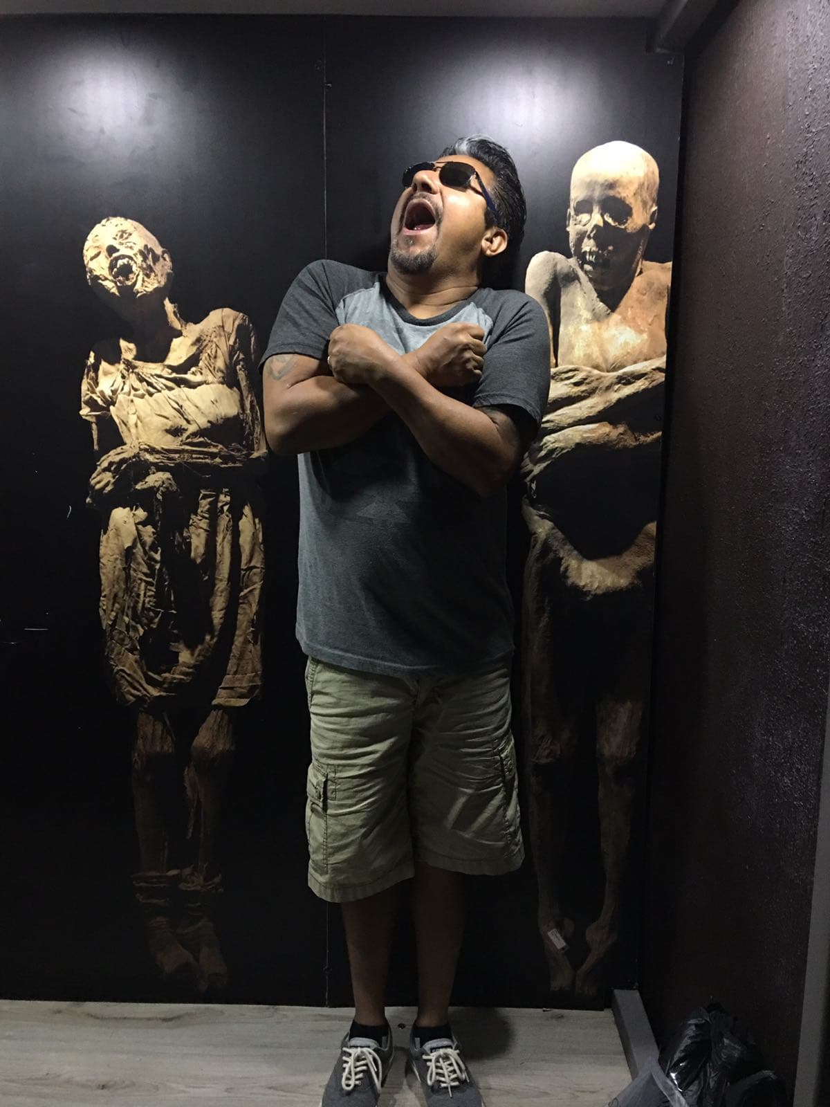 Un
<a href="https://www.facebook.com/andresmaldonadoelfeo/?fref=ts">Feo</a> momificado en Guanajuato.