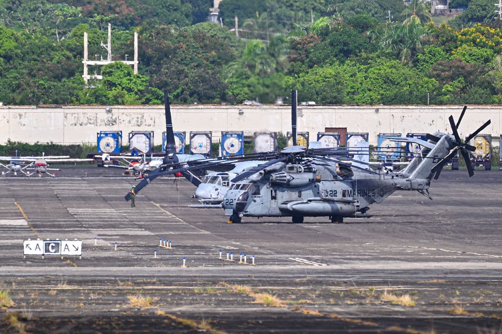 Además de los aviones F-35, la Marina de Estados Unidos trajo a Puerto Rico varios
<b>helicópteros Sikorsky CH-53K King Stallion. </b>Estos son considerados los más grandes y potentes, con un valor estimado en 80 millones de dólares.