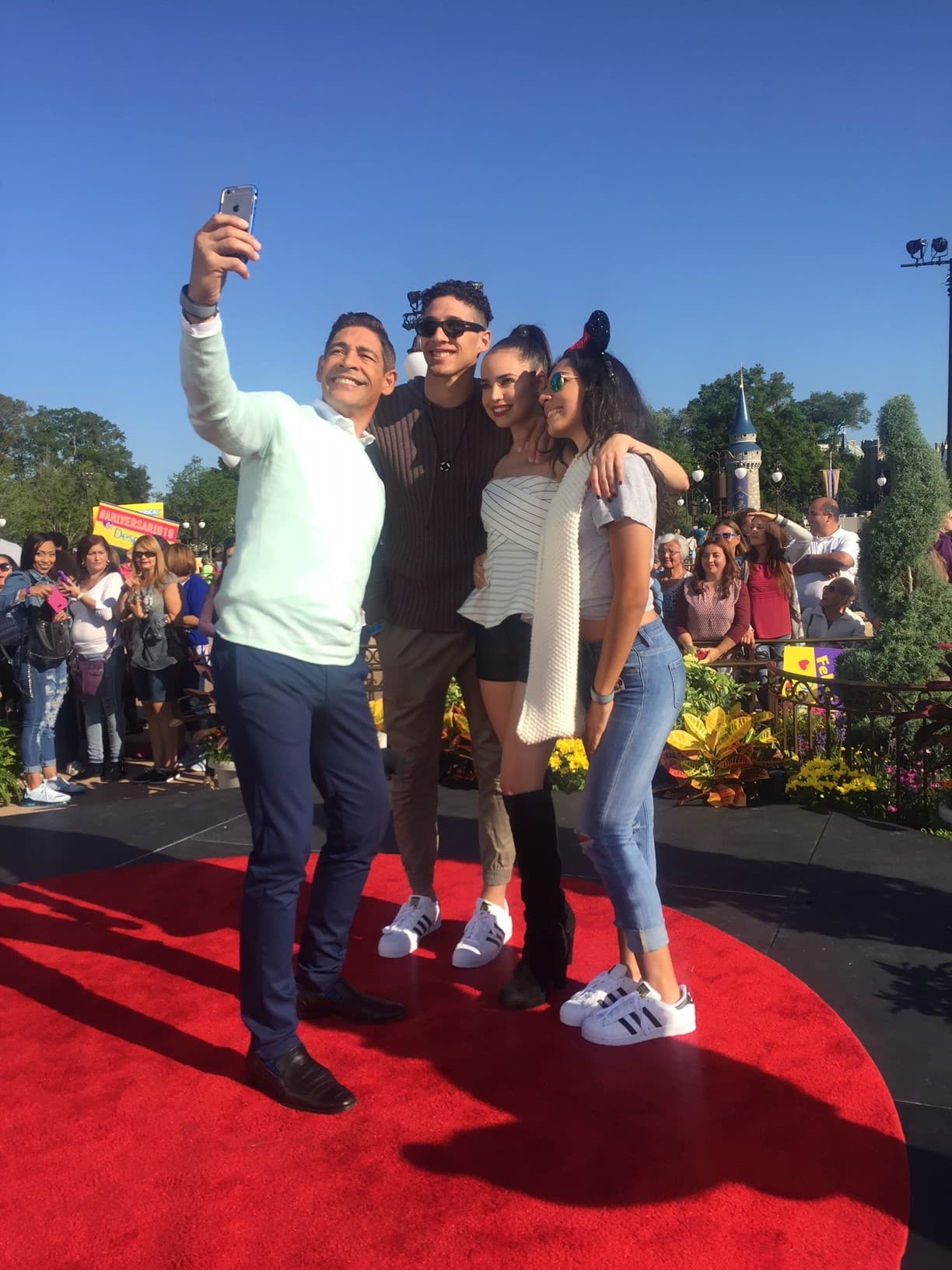 Las 'selfies' estuvieron a la orden del día, Johny no perdía ninguna oportunidad.