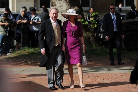 Mira más fotos del enlace, los famosos invitados y el mejor ángulo de las modelos Delevingne sólo aquí.